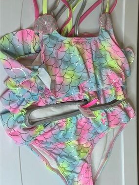 Girls' Mermaid Ruffle Two-Piece Swim Set 10 medium Betsy Johnson